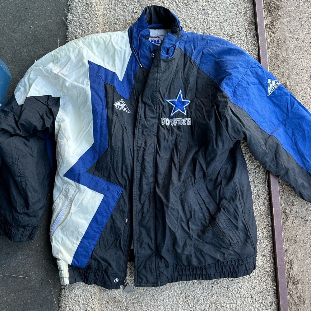 Cowboys windbreaker
